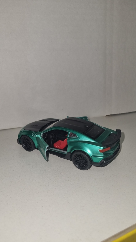 Машинка для детей гоночная металлическая Машинка для детей гоночная металлическая