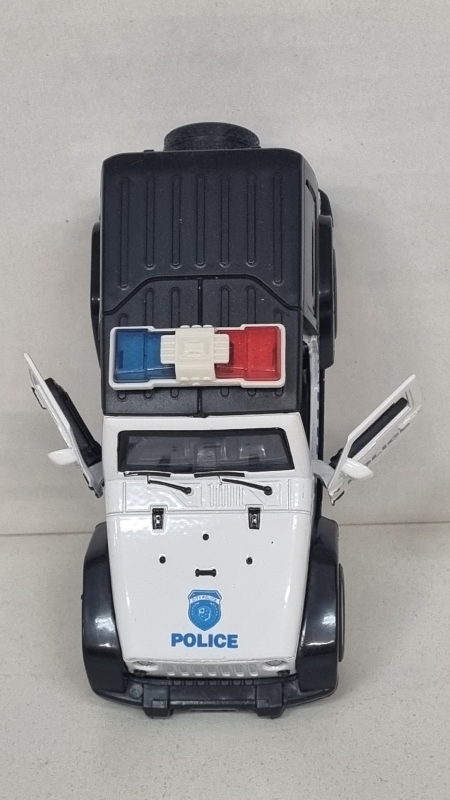 Модель машины джип для детей Модель машины джип для детей