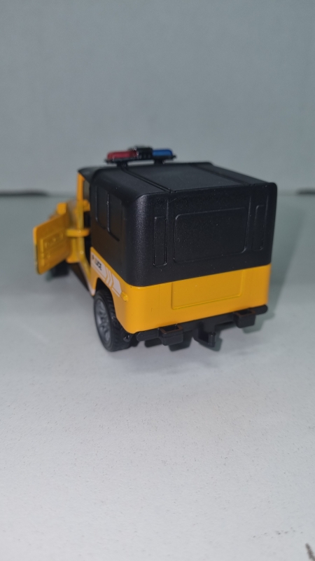 Масштабная модель джипа машины детской Масштабная модель джипа машины детской