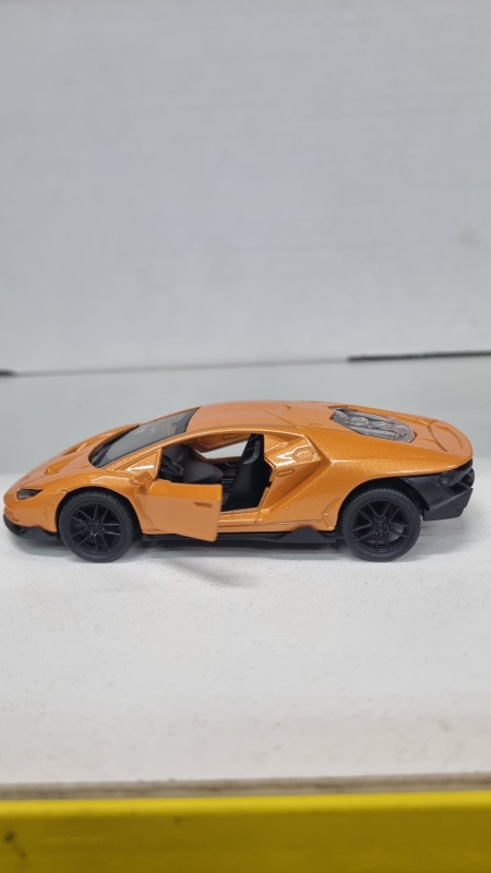 Машинка детская суперкар металлическая Машинка детская суперкар металлическая