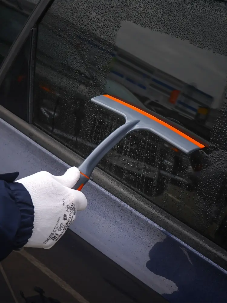 Водосгон для удаления воды (22 см)