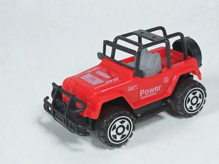 Машина инерционная Джип 4 цвета в ассортименте