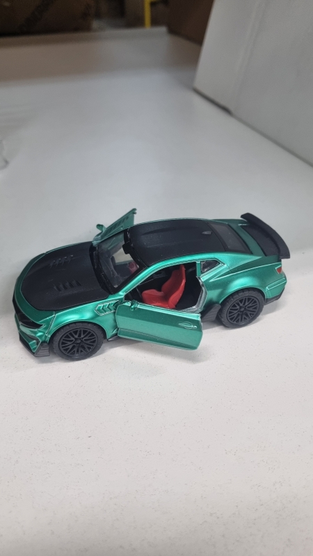 Машинка для детей гоночная металлическая Машинка для детей гоночная металлическая