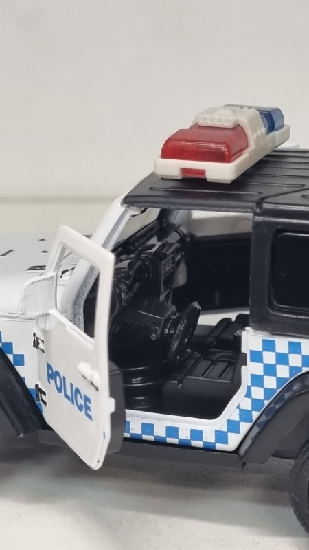 Модель машины джип для детей Модель машины джип для детей