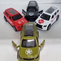 Детская инерционная машинка с открывающимися дверями