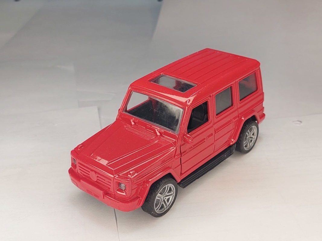 Игрушка машина джип открываются двери Игрушка машина джип открываются двери