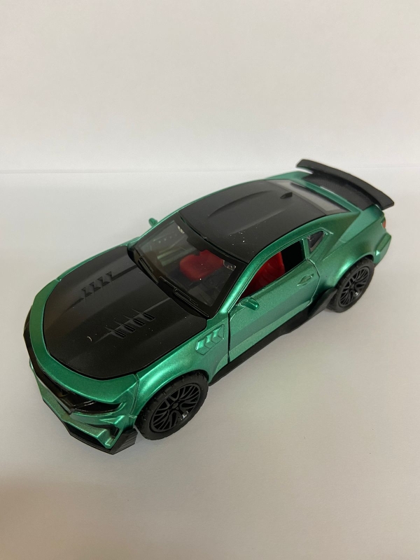 Машинка для детей гоночная металлическая Машинка для детей гоночная металлическая