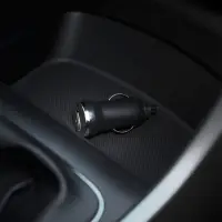 Адаптер автомобильный 1хUSB 1А, 12/24В