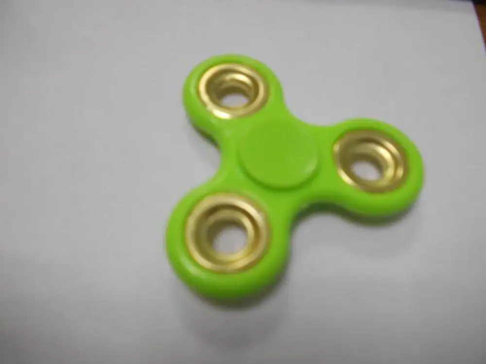 Ручной спиннер игрушка