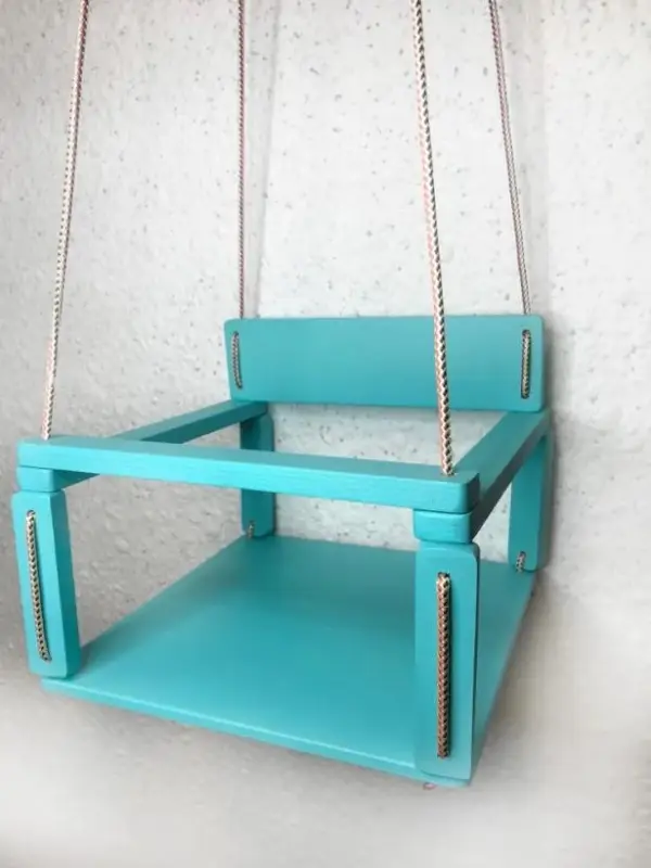 Качели деревянные подвесные