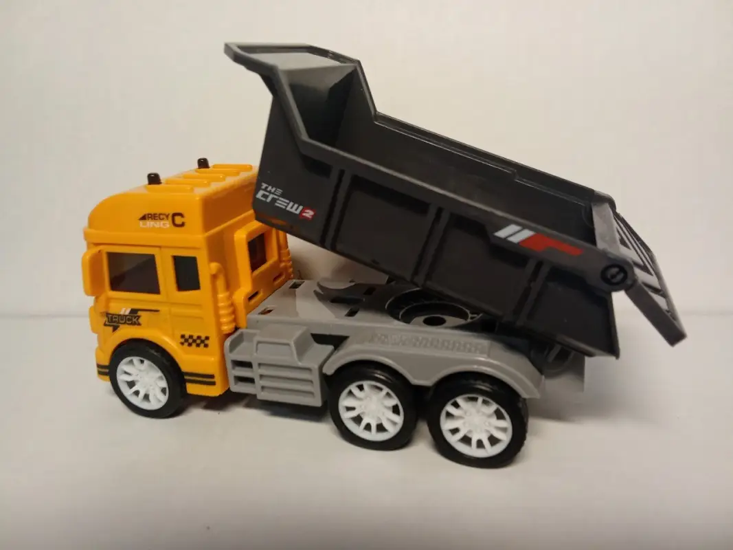 Машина самосвал трак