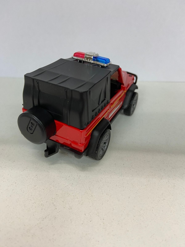 Масштабная модель джипа машины детской Масштабная модель джипа машины детской