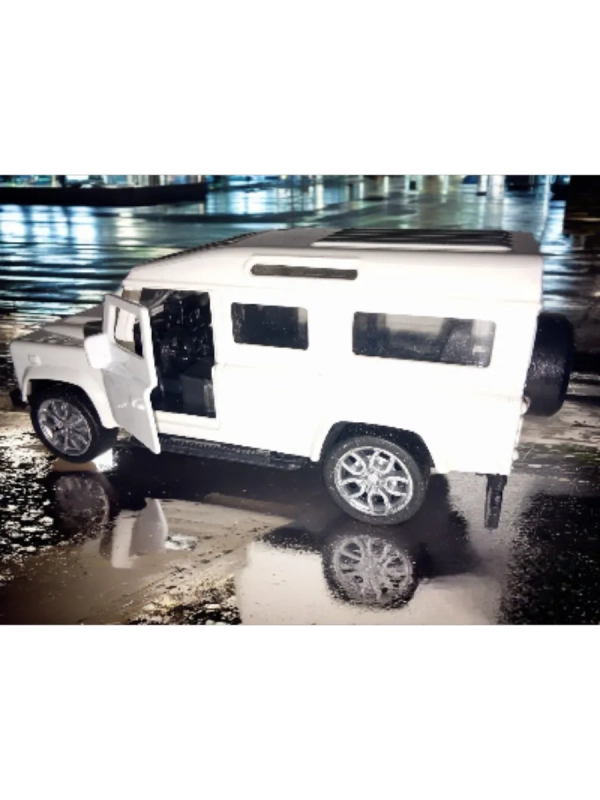 Модель автомобиля Джип масштабная Модель автомобиля Джип масштабная