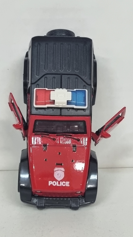 Модель машины джип для детей Модель машины джип для детей