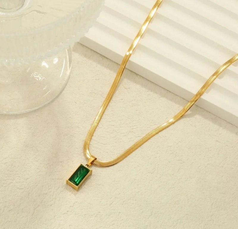 Ожерелье Badu изысканное квадратное зеленое с подвеской в виде кристаллов для женщин