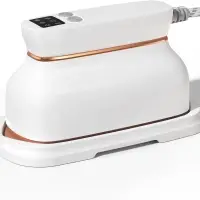 Паровой утюг (цвет в ассортименте)