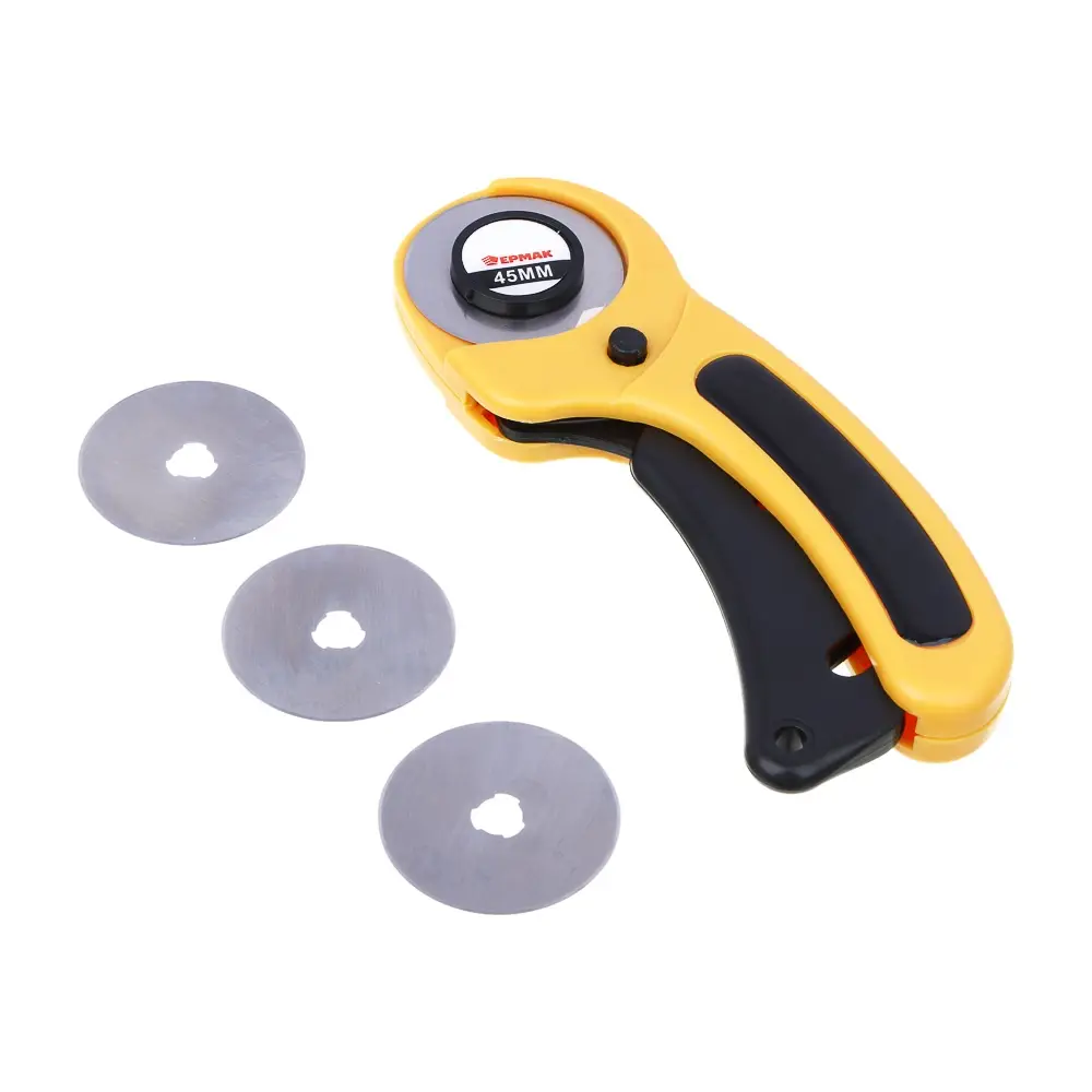 ЕРМАК Набор: нож раскройный 45мм, корпус ABS+TPR, + 3 запасных лезвия, блистер