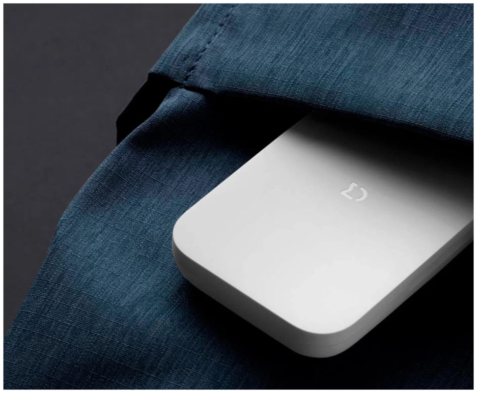 Маникюрный набор 5 в 1 Xiaomi Nail для маникюра, педикюра, инструменты из нержавеющей стали с дизайном и ударопрочным кейсом белый Маникюрный набор 5 в 1 Xiaomi Nail для маникюра, педикюра, инструменты из нержавеющей стали с дизайном и ударопрочным кейсом белый