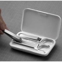 Маникюрный набор 5 в 1 Xiaomi Nail для маникюра, педикюра, инструменты из нержавеющей стали с дизайном и ударопрочным кейсом белый Маникюрный набор 5 в 1 Xiaomi Nail для маникюра, педикюра, инструменты из нержавеющей стали с дизайном и ударопрочным кейсом белый