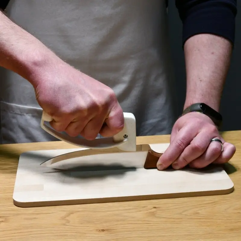 Ножеточка Альпика