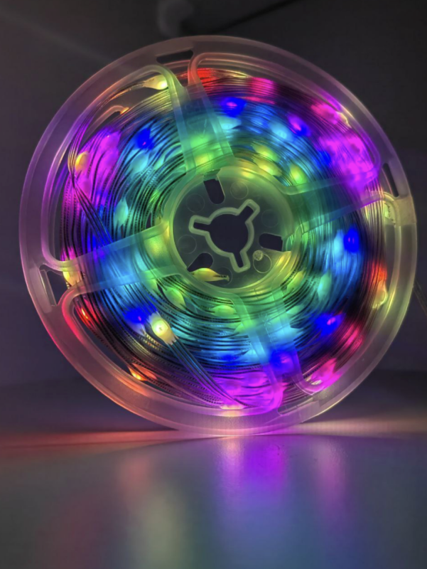 Гирлянда новогодняя на стену умная c пультом 5 метров Гирлянда новогодняя на стену умная c пультом 5 метров