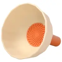 Воронка с ситечком диаметр 7 см высота 9 см