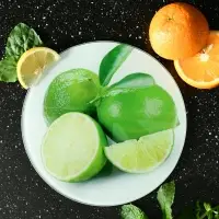 Разделочная доска подставка под горячее Лайм  20см