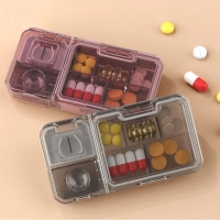 Таблетница с разделителем (цвет в ассортименте)