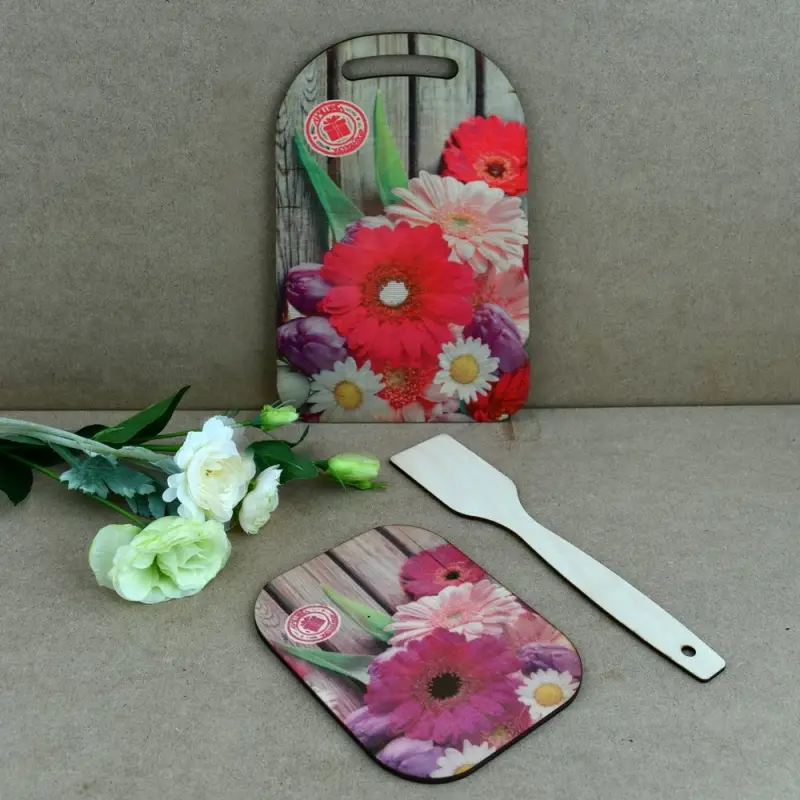 Доска разделочная с подставкой и лопаткой Красочная весна 3 предмета