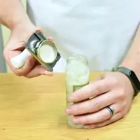 Открывалка для банок с винтовыми крышками