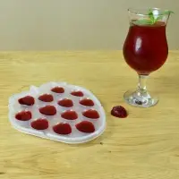 Форма для льда Клубничка