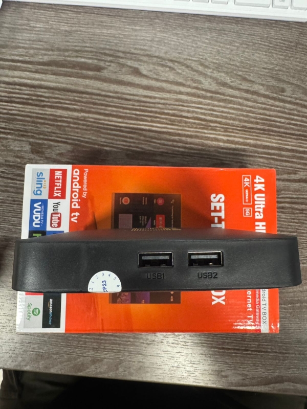 Смарт ТВ приставка Android 11.1