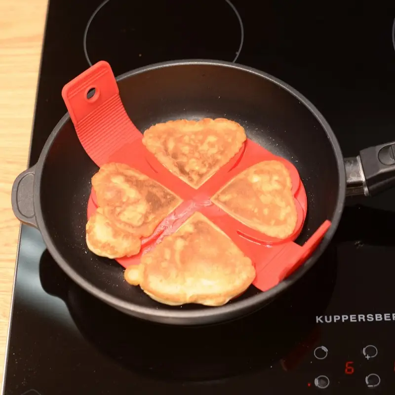 Форма для приготовления оладий и яичницы (ассортимент)