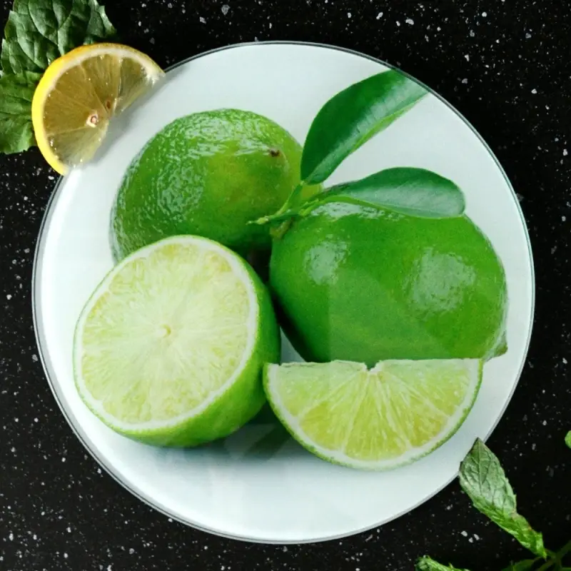 Разделочная доска подставка под горячее Лайм  20см