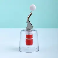Пробка для бутылки с зажимом Стаканчик
