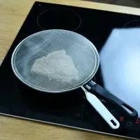 Сито плоское с ручкой Экран от брызг диаметр 26см