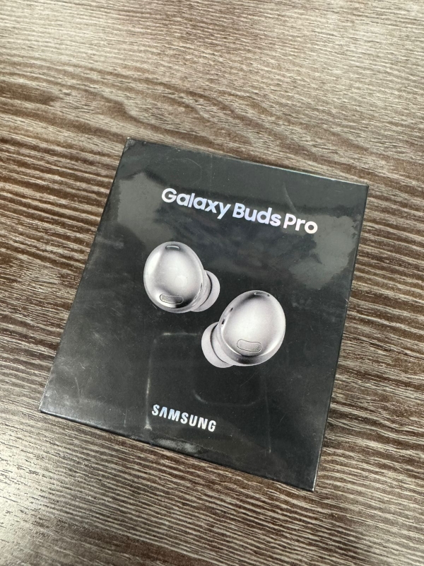 Беспроводные наушники Buds Pro серебро