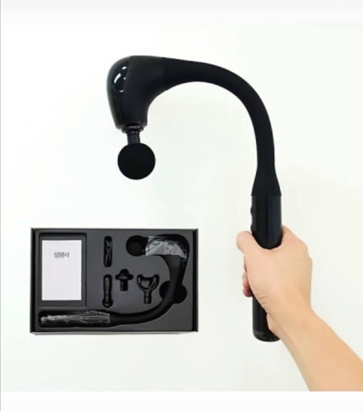 Изогнутый электромассажер