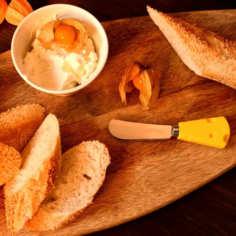 Нож для сыра Сырный ломтик