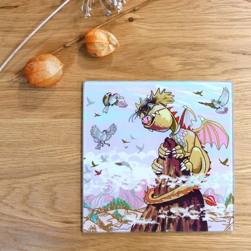 Доска разделочная Дракон весельчак 18х18 см (ассортимент)