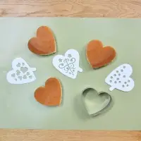 Кулинарная форма "Сердце" с 3 трафаретами