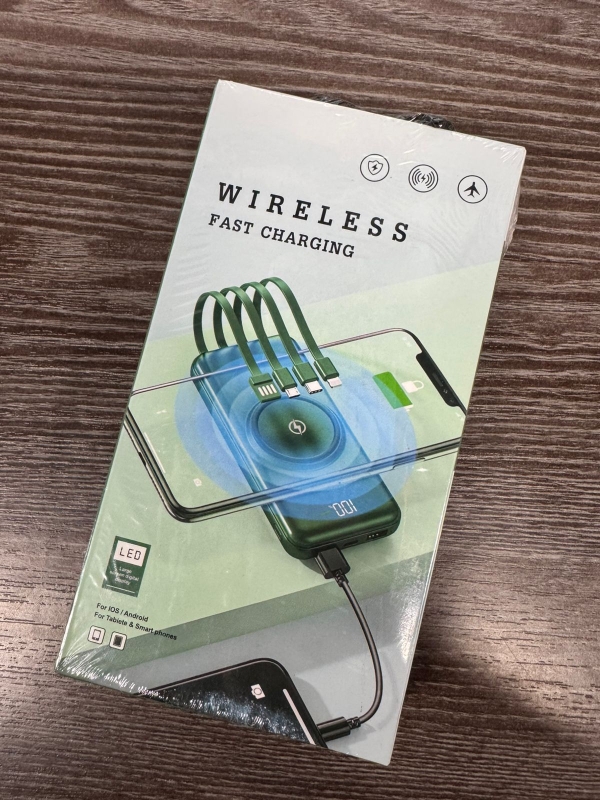 Power Bank с функцией беспроводной зарядки 20000mAh Power Bank с функцией беспроводной зарядки 20000mAh