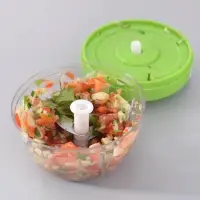 Ручной измельчитель овощей и фруктов Витаминка