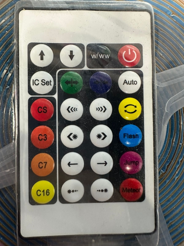 Гирлянда новогодняя на стену умная c пультом 5 метров Гирлянда новогодняя на стену умная c пультом 5 метров