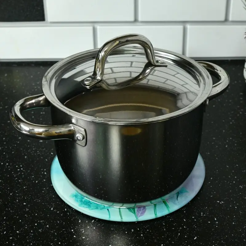 Доска разделочная Пионы и птички 20 см