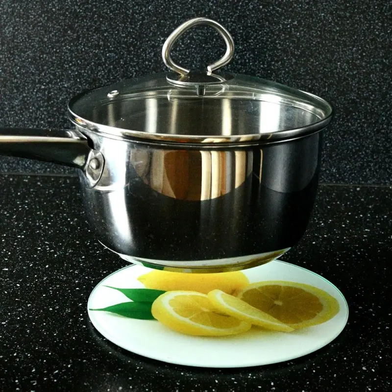 Разделочная доска подставка под горячее Лимон 20см