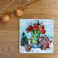 Доска разделочная Дракон весельчак 18х18 см (ассортимент)