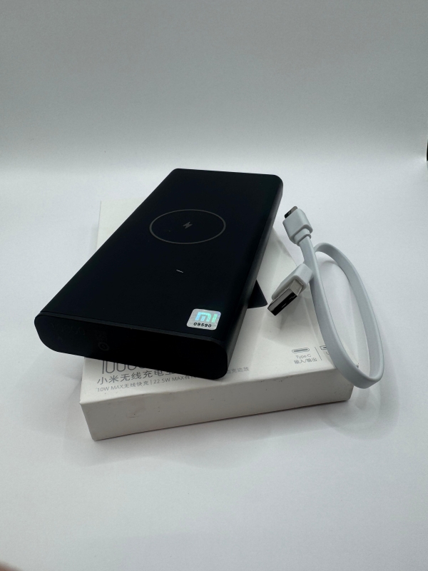 Внешний аккумулятор мощный Xiaomi Power Bank 10000 мАч Внешний аккумулятор мощный Xiaomi Power Bank 10000 мАч