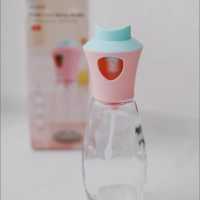 Бутылка дозатор (цвет в ассортименте)