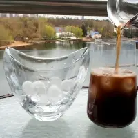 Форма для льда Шарики 33 ячейки (ассортимент)